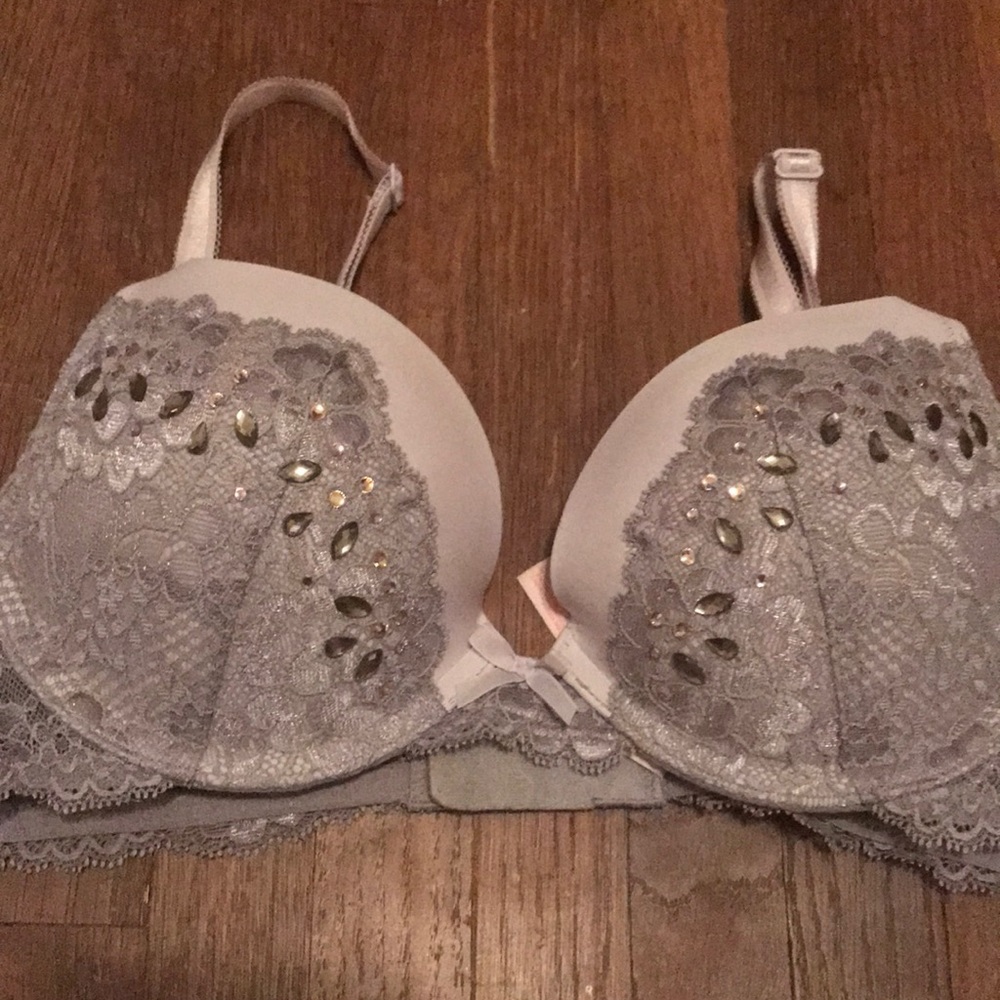 Victoria’s Secret Bra